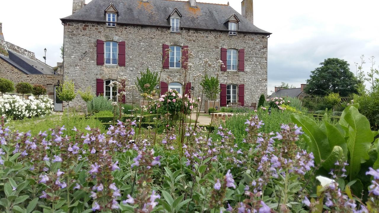 Jardin Des Simples Hotel Mont-Dol Bagian luar foto